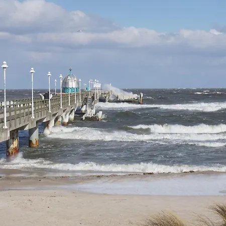 Ostseebad-zinnowitz-wohlige-ferienwohnung-abendmond * Zinnowitz